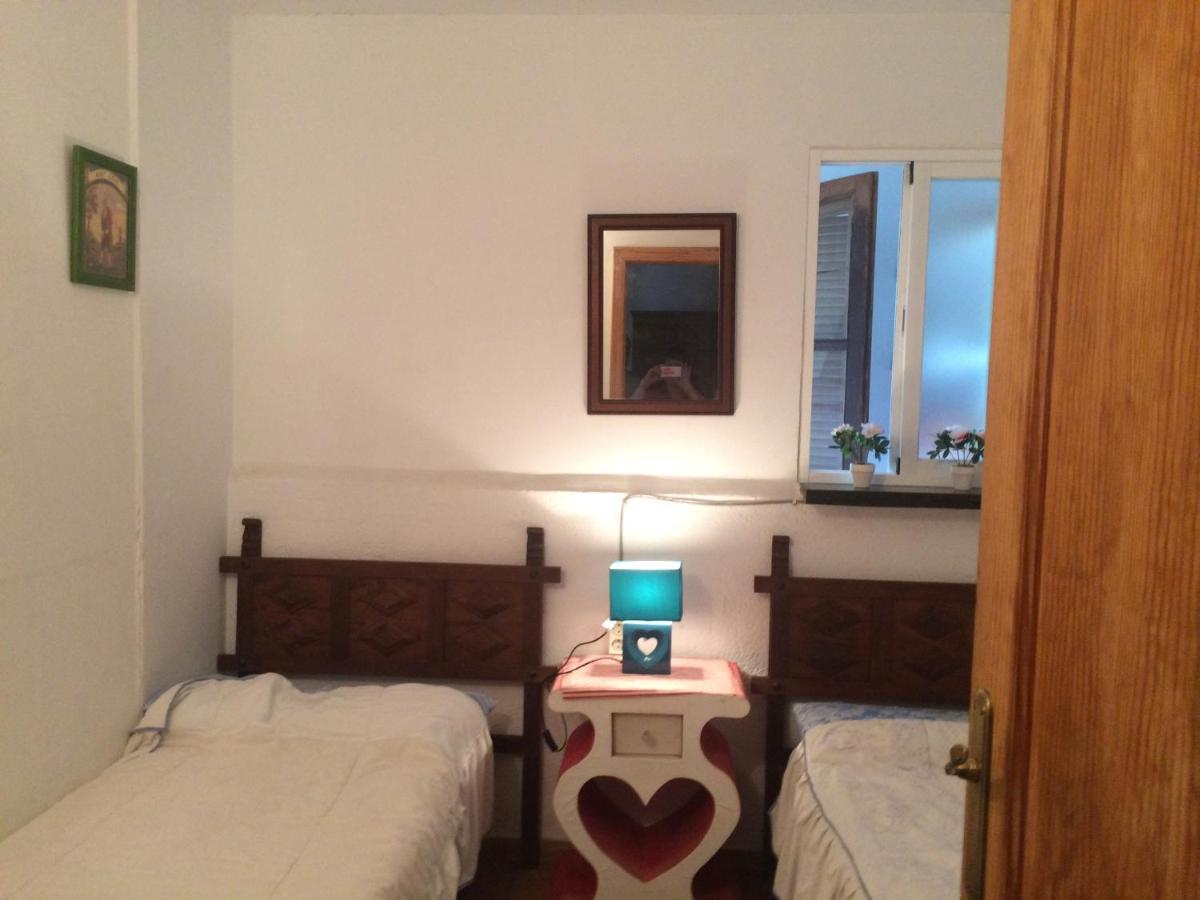 Casa-C- Pequeno Conjunto Adosados Villa Salobrena Ngoại thất bức ảnh